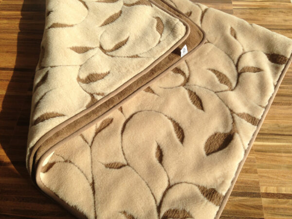 Kołdra wełniana Camel z wełny wielbłądziej Benjamin Brąz 140x200 stan magazynowy 1 sztuka