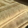 2082 Kołdra wełniana Camel z wełny wielbłądziej Jasna Greka 140x200