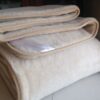 17 Kołdra wełniana Camel z wełny wielbłądziej Jasny Light 160x200 stan magazynowy 2 sztuki