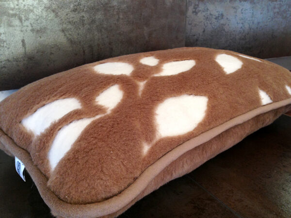 Pościel wełniana Camel z wełny wielbłądziej Biała Lilia 180x200 + Podkład wełniany