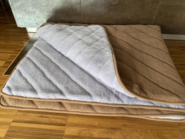 Kołdra z wełny Alpaki Silver Pasy Camel Ciemny Pasy 140x200