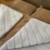 Pościel z wełny Alpaki Silver Pasy Camel Ciemny Pasy 160x200 + Materac wełniany