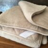 Kołdra wełniana Camel z wełny wielbłądziej Pasy 220x200