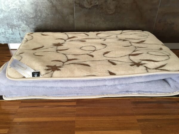 Koldra-alpaka-alpina-camel-rampicanti-140x200-240x200-11 Kołdra z wełny Alpaki Alpina Camel Rampicanti 240x200