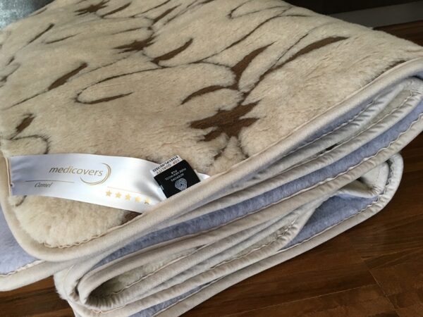 Koldra-alpaka-alpina-camel-rampicanti-140x200-240x200-34 Kołdra z wełny Alpaki Alpina Camel Rampicanti 240x200