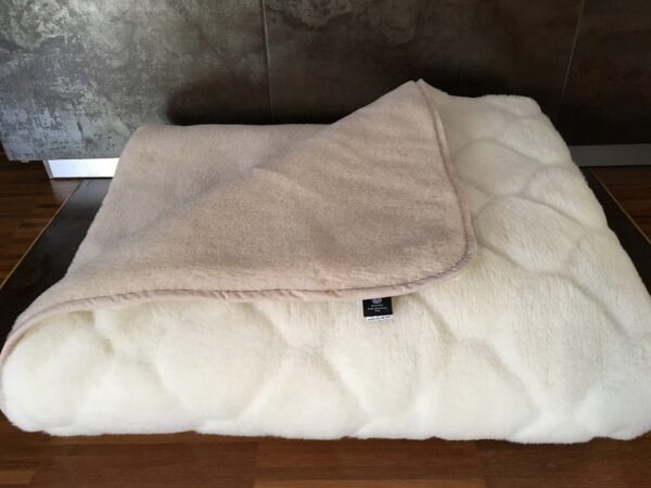 Kołdra z wełny Camel Jasny + Kaszmir Caro 200x200 stan magazynowy 1 sztuka