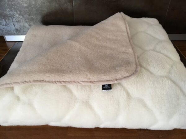 Kołdra z wełny Camel Jasny + Kaszmir Caro 200x200 stan magazynowy 1 sztuka