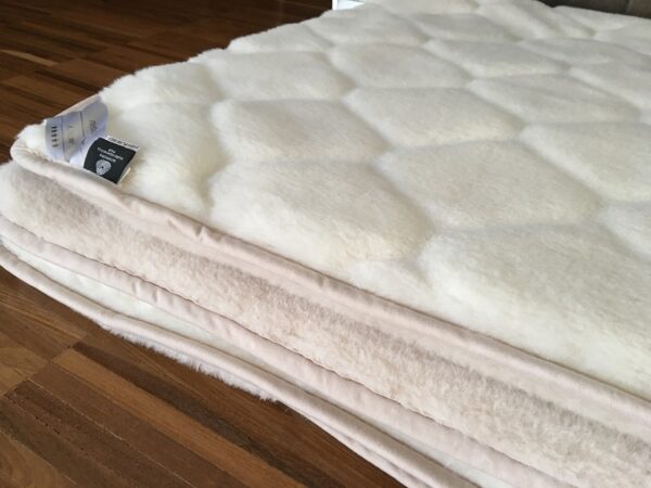 Kołdra z wełny Camel Jasny + Kaszmir Caro 200x200 stan magazynowy 1 sztuka