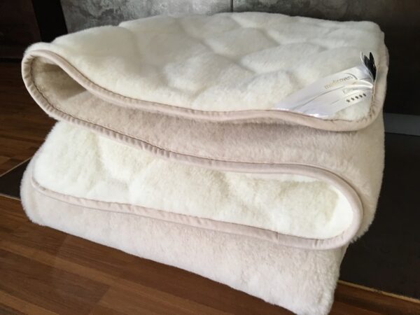 Kołdra z wełny Camel Jasny + Kaszmir Caro 200x200 stan magazynowy 1 sztuka