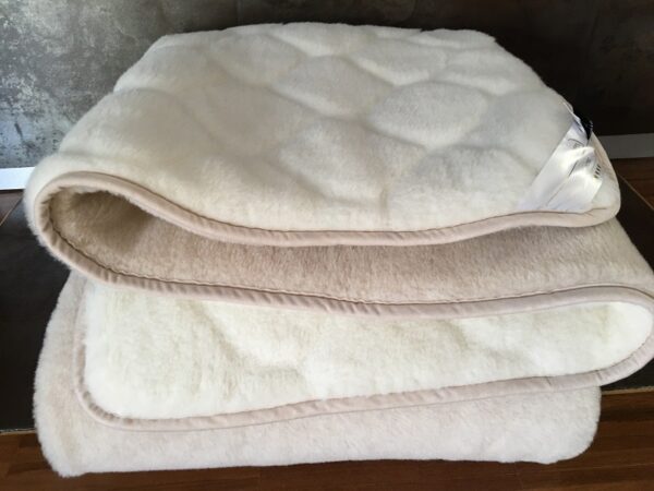 Kołdra z wełny Camel Jasny + Kaszmir Caro 200x200 stan magazynowy 1 sztuka