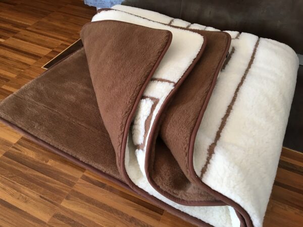 Kołdra z wełny Camel Ciemny + Merynos Tumbler Greka 200x200