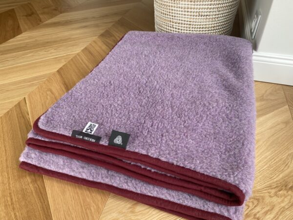 Podkład z wełny Merynos Tumbler Violet Lawenda  90x200