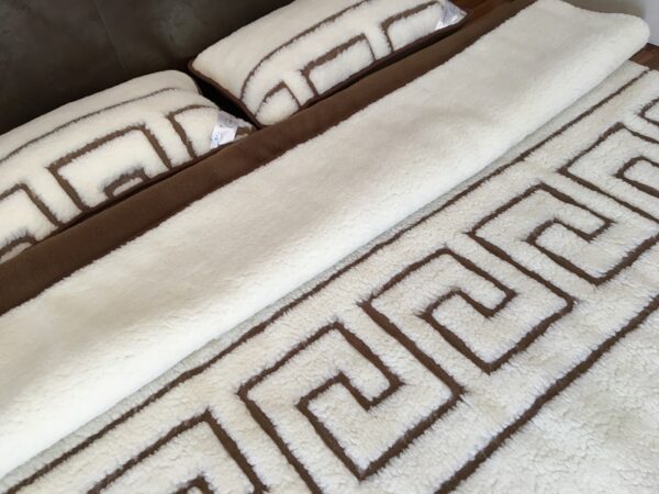 Posciel-Merynos-Greka-Camel-Ciemny-160x200-240x200-26 Pościel z wełny Camel Ciemny + Merynos Tumbler Greka 160x200