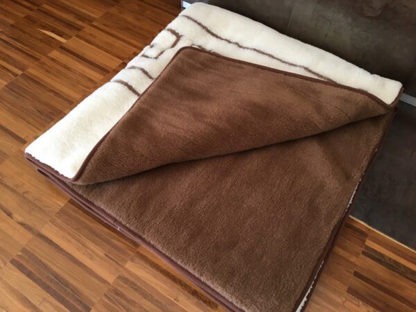 Posciel-Merynos-Greka-Camel-Ciemny-160x200-240x200-81 Pościel z wełny Camel Ciemny + Merynos Tumbler Greka 160x200
