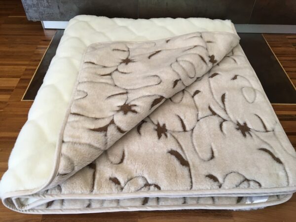 Posciel-Camel-Rampicanti-Kaszmir-Caro-160x200-240x200-16 Pościel z wełny Camel Jasny Rampicanti + Kaszmir Caro 240x200