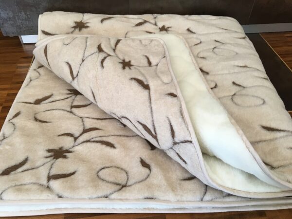Posciel-Camel-Rampicanti-Kaszmir-Caro-160x200-240x200-18 Pościel z wełny Camel Jasny Rampicanti + Kaszmir Caro 240x200