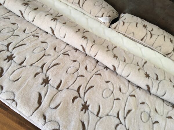 Posciel-Camel-Rampicanti-Kaszmir-Caro-160x200-240x200-4 Pościel z wełny Camel Jasny Rampicanti + Kaszmir Caro 240x200