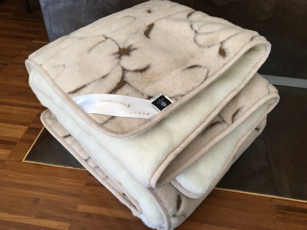 Posciel-Camel-Rampicanti-Kaszmir-Caro-160x200-240x200-5 Pościel z wełny Camel Jasny Rampicanti + Kaszmir Caro 240x200