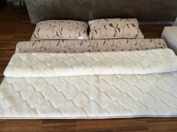 Posciel-Camel-Rampicanti-Kaszmir-Caro-160x200-240x200-52 Pościel z wełny Camel Jasny Rampicanti + Kaszmir Caro 240x200
