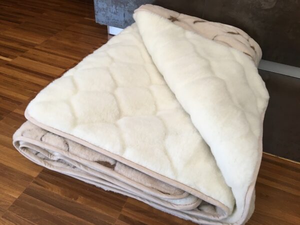 Posciel-Camel-Rampicanti-Kaszmir-Caro-160x200-240x200-65 Pościel z wełny Camel Jasny Rampicanti + Kaszmir Caro 240x200
