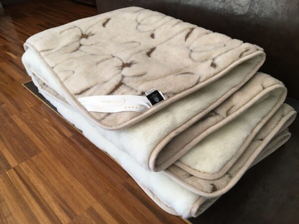 Posciel-Camel-Rampicanti-Kaszmir-Caro-160x200-240x200-67 Pościel z wełny Camel Jasny Rampicanti + Kaszmir Caro 240x200