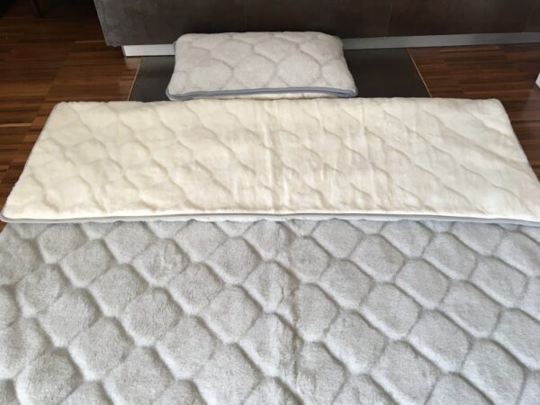 Pościel z wełny Alpaki Silver Caro Kaszmir Caro 140x200 stan magazynowy 4 sztuki