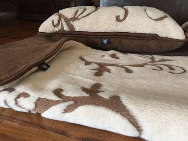 Pościel wełniana Camel z wełny wielbłądziej Szlachecka 140x200 + Materac wełniany