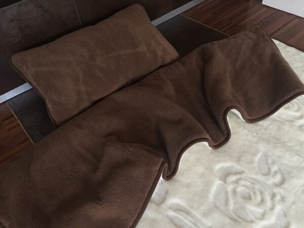 10 Pościel z wełny Camel Ciemny + Kaszmir Róża 140x200 + Materac wełniany