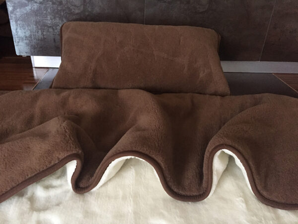 11 Pościel z wełny Camel Ciemny + Kaszmir Róża 140x200 + Materac wełniany