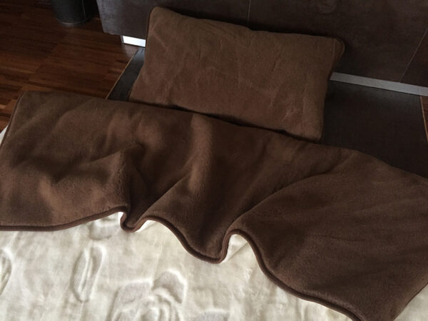 9 Pościel z wełny Camel Ciemny + Kaszmir Róża 140x200 + Materac wełniany