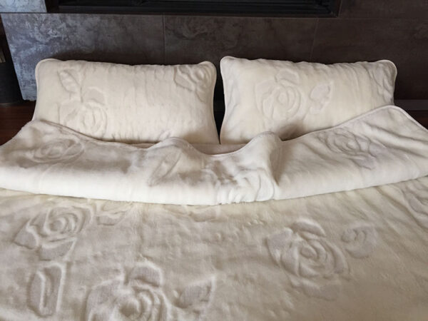 17 Pościel z wełny Camel Jasny + Kaszmir Róża 220x200 + Materac wełniany