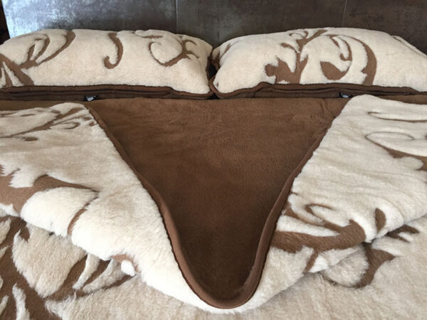 Pościel wełniana Camel z wełny wielbłądziej Szlachecka 220x200 + Materac wełniany