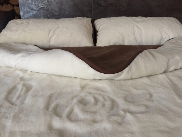 9 Pościel z wełny Camel Ciemny + Kaszmir Róża 220x200
