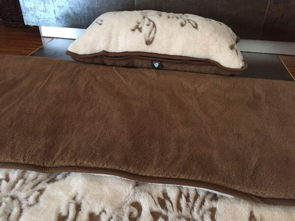13 Pościel wełniana Camel z wełny wielbłądziej Aruba 140x200 + Materac wełniany