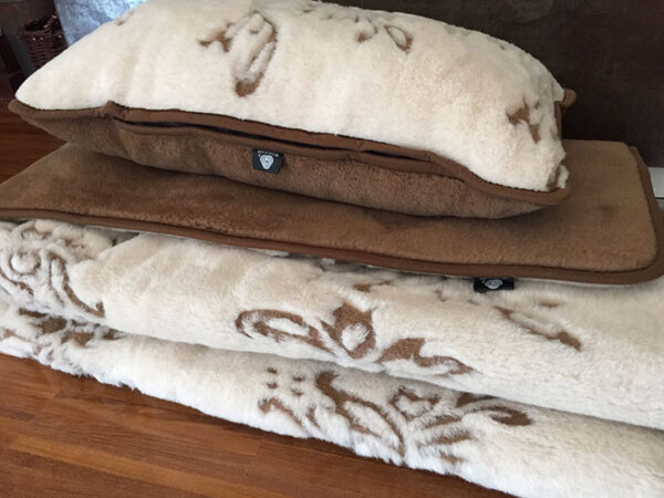 29 Pościel wełniana Camel z wełny wielbłądziej Aruba 140x200 + Materac wełniany