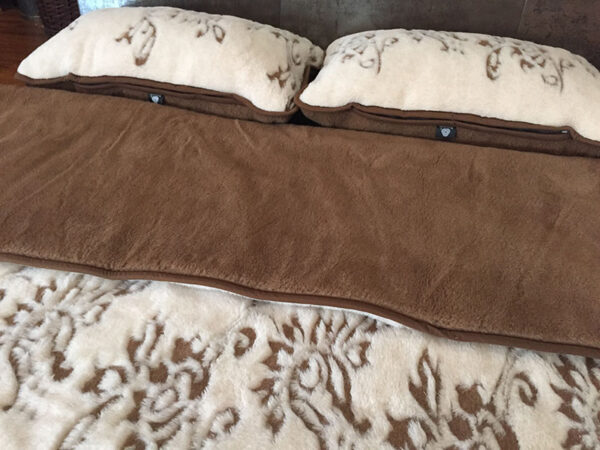 23 Pościel wełniana Camel z wełny wielbłądziej Aruba 200x200 + Materac wełniany