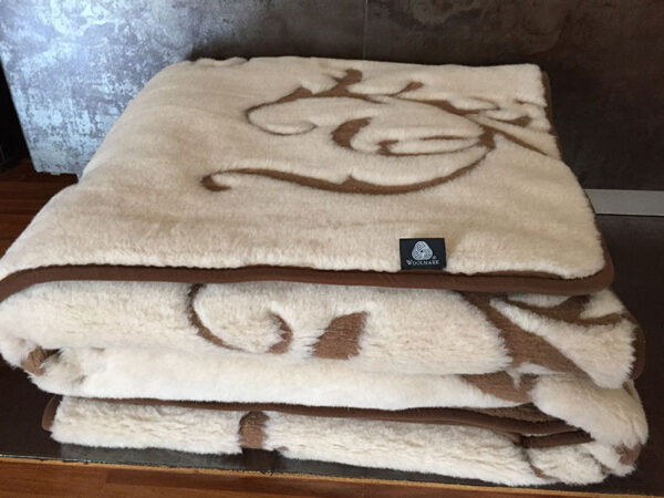 3 Kołdra wełniana Camel z wełny wielbłądziej Szlachecka 160x200