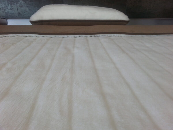 poj14 Pościel z wełny Camel Ciemny + Kaszmir Pasy 140x200 + Podkład wełniany