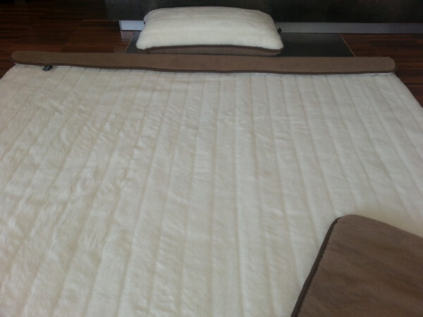 poj18 Pościel z wełny Camel Ciemny + Kaszmir Pasy 140x200 + Podkład wełniany