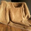 Koc wełniany Camel z wełny wielbłądziej CIEMNY PASY 140x200