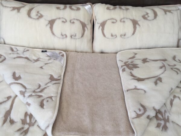 20 Pościel z wełny Camel Jasny + Kaszmir Szlachecki 160x200 + Materac wełniany