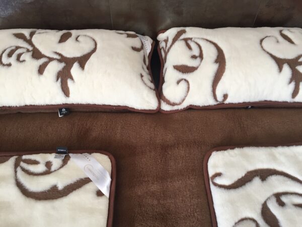 33 Pościel z wełny Camel Ciemny + Kaszmir Szlachecki 240x200 + Materac wełniany