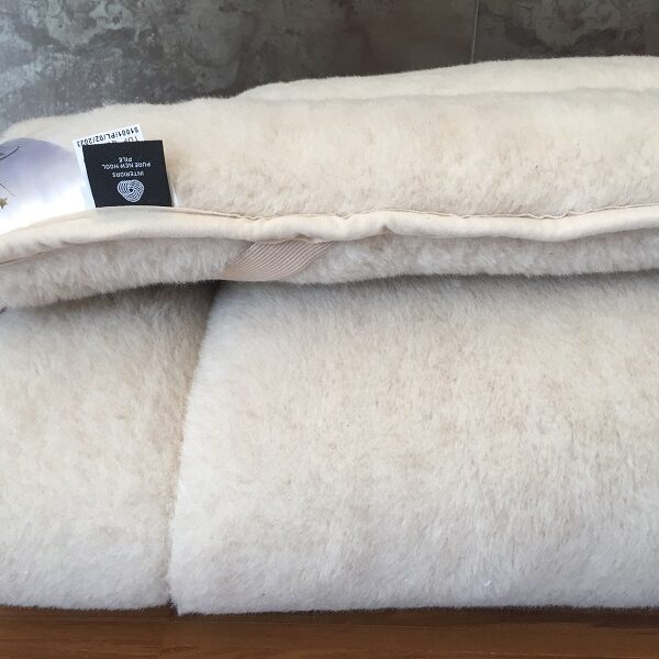 Materac z wełny wielbłądziej Camel Jasny Light  90x200