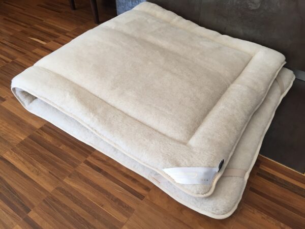 Materac z wełny wielbłądziej Camel Jasny Light  90x200